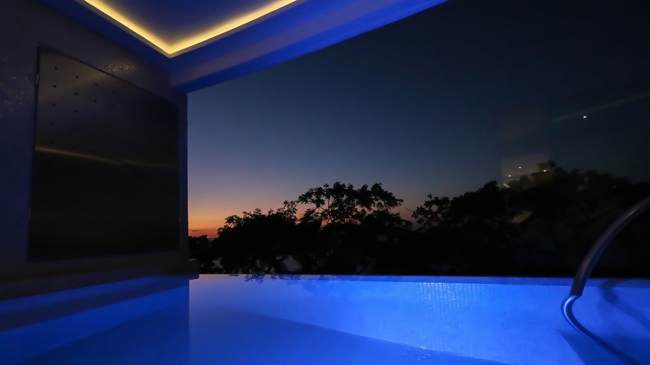 Photo of Outdoor in Romantic Zone