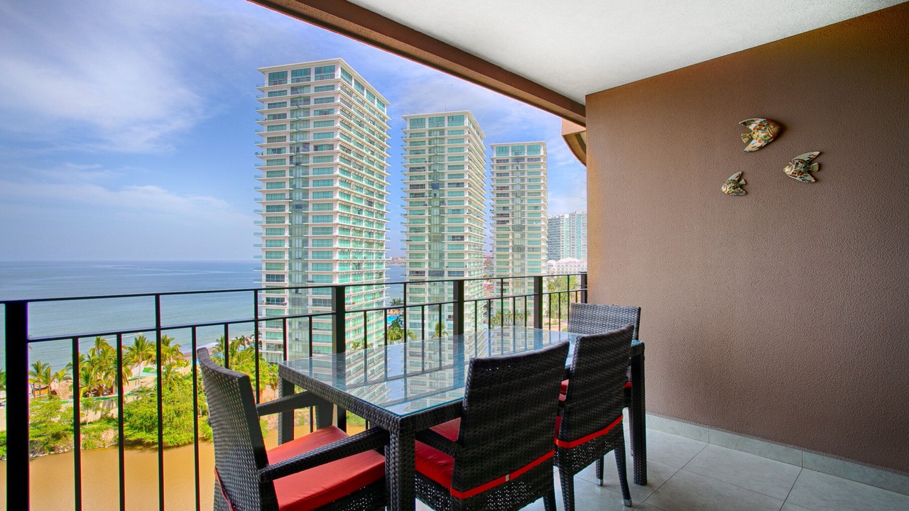 Photo of Patio Balcony in South Hotel Zone