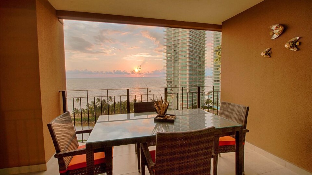 Photo of Patio Balcony in South Hotel Zone