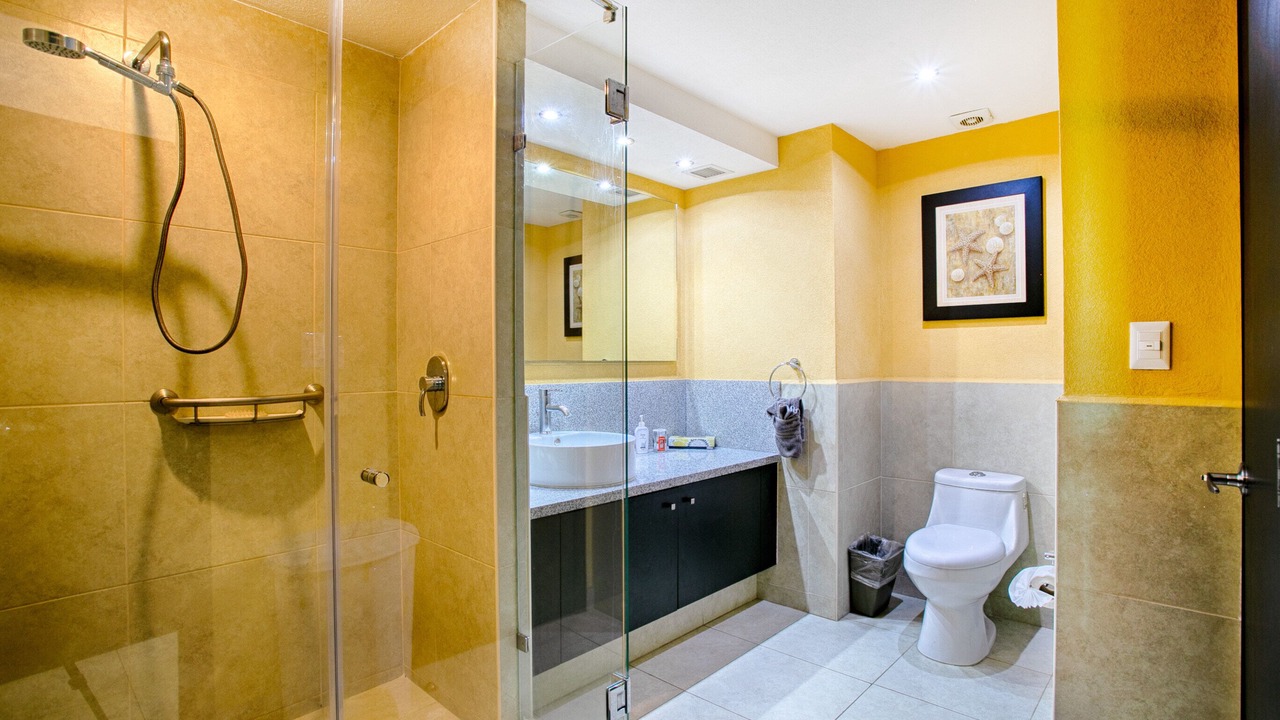 Photo of Bathroom in South Hotel Zone