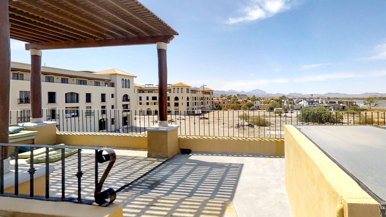 Photo of Outdoor in Nopolo