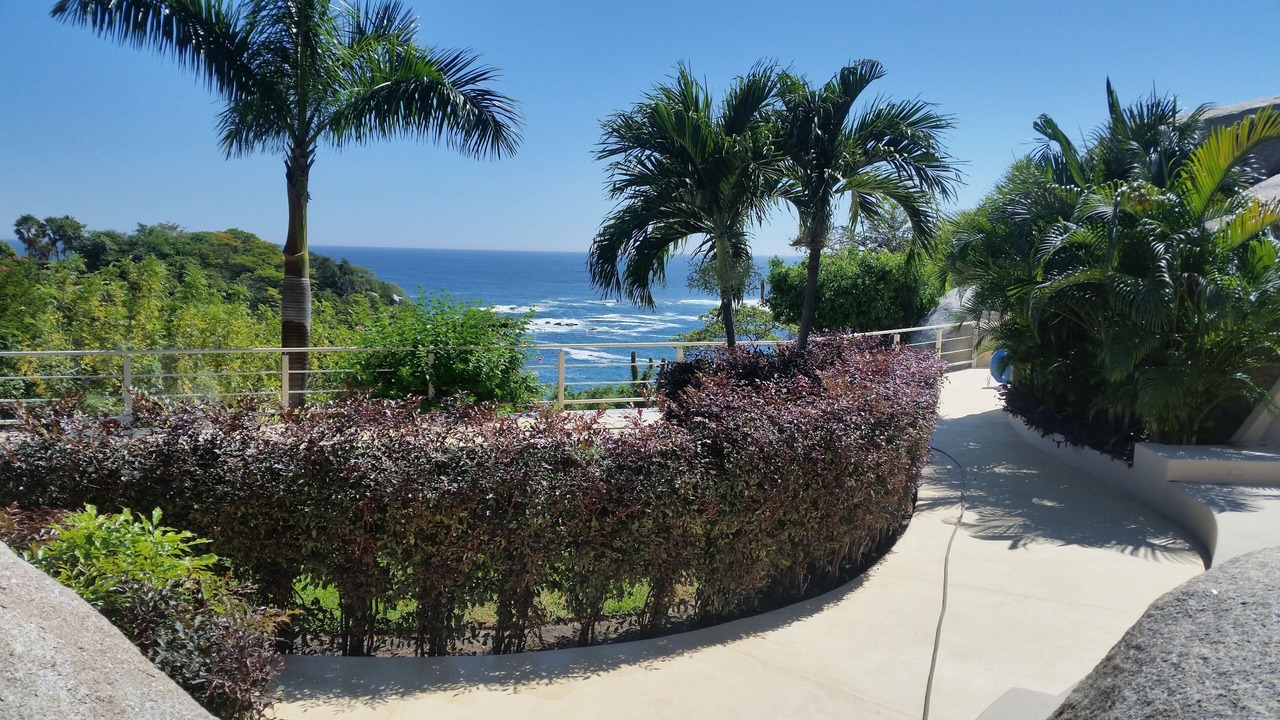 Photo of Others in Santa Maria Huatulco