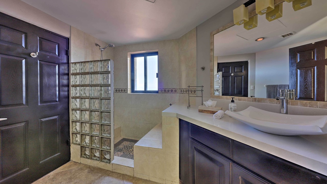Photo of Bathroom in Cabo Bello
