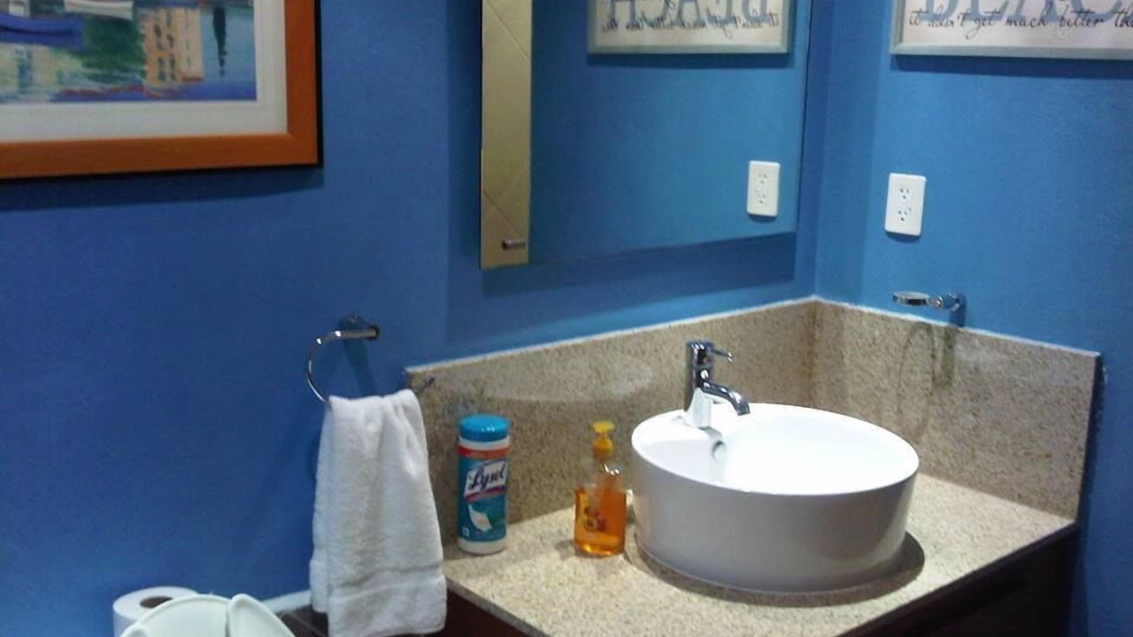 Photo of Bathroom in South Hotel Zone