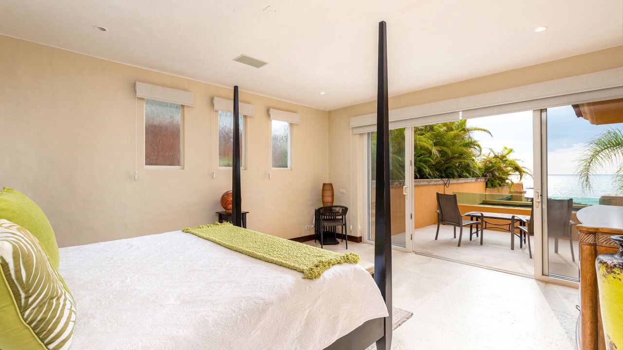 Photo of Bedroom in South Shore Hotel Area