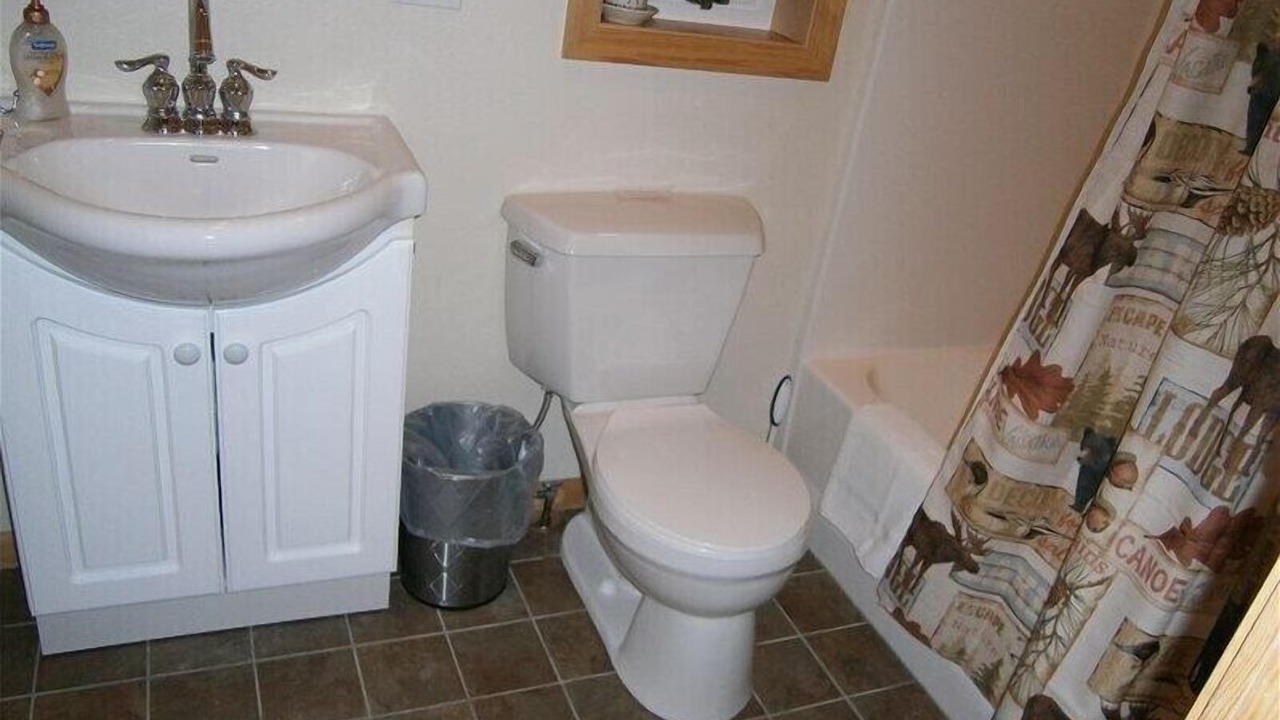 Photo of Bathroom in Willow