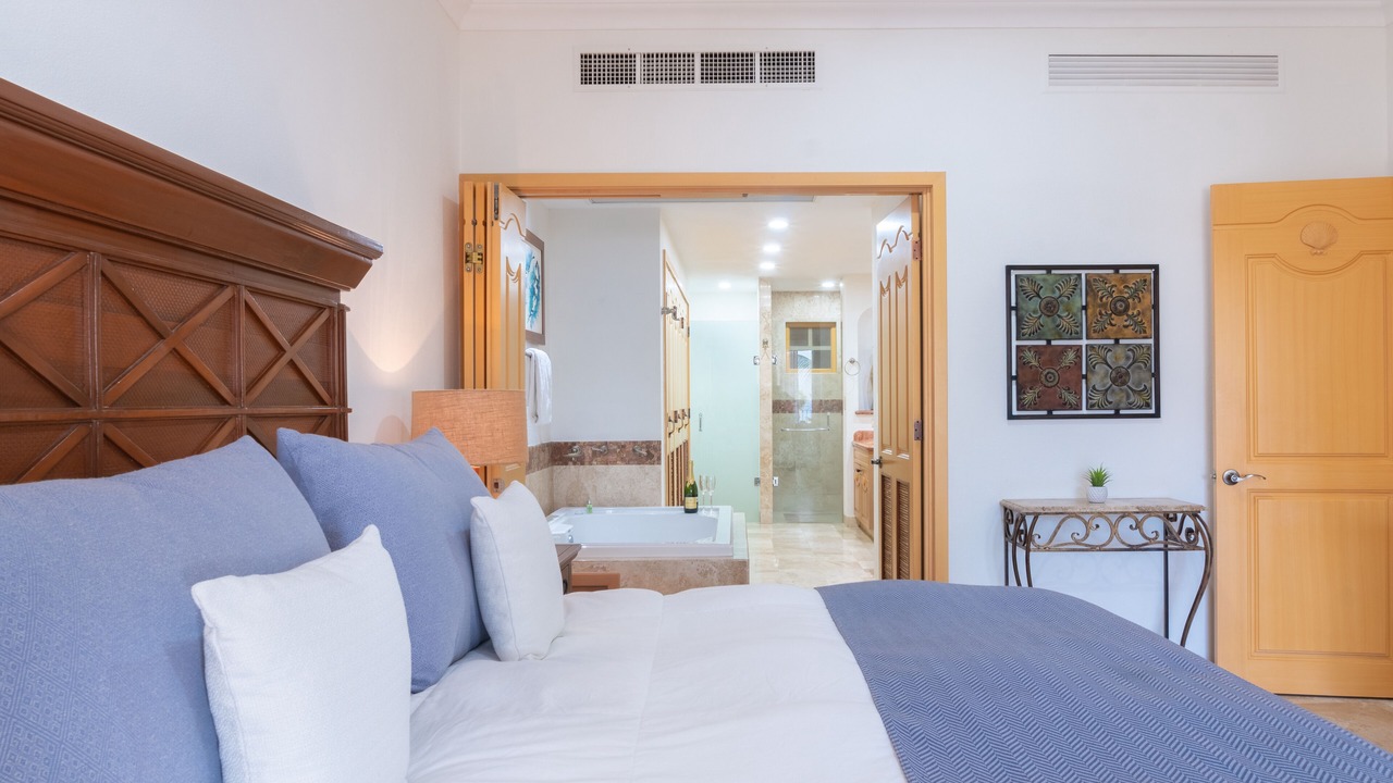 Photo of Bedroom in Flamingos