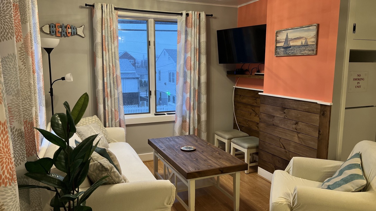 Photo of Livingroom in Salisbury Beach