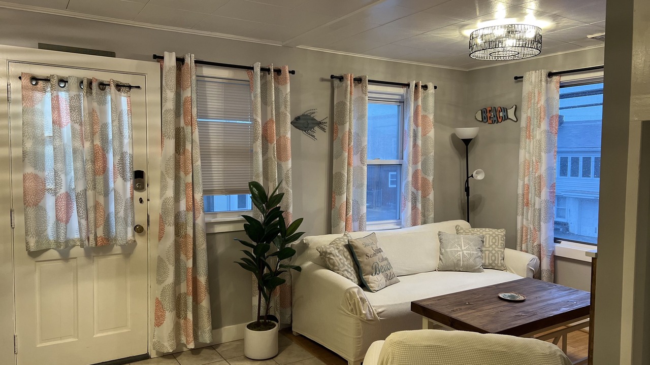 Photo of Livingroom in Salisbury Beach