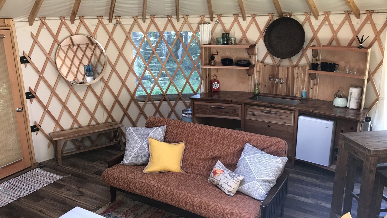 Photo of Livingroom in McMinnville