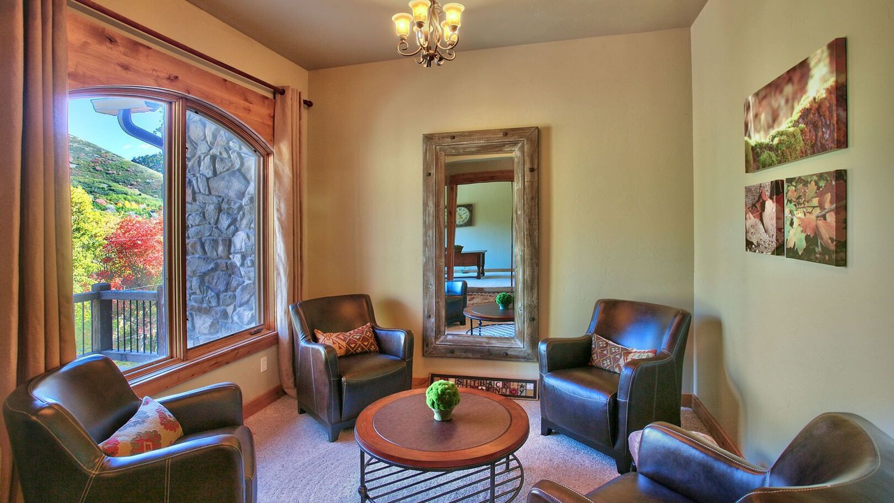 Photo of Bedroom in Sundance