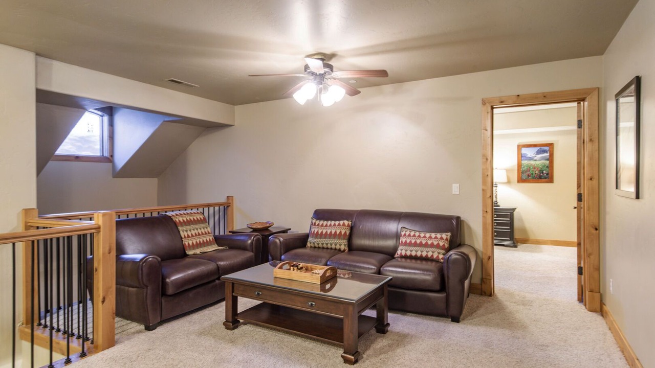Photo of Livingroom in Sundance