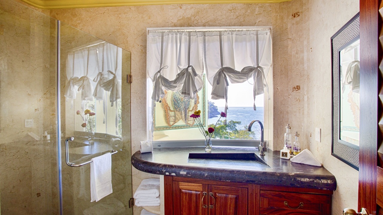 Photo of Bathroom in Boca de Tomatlan