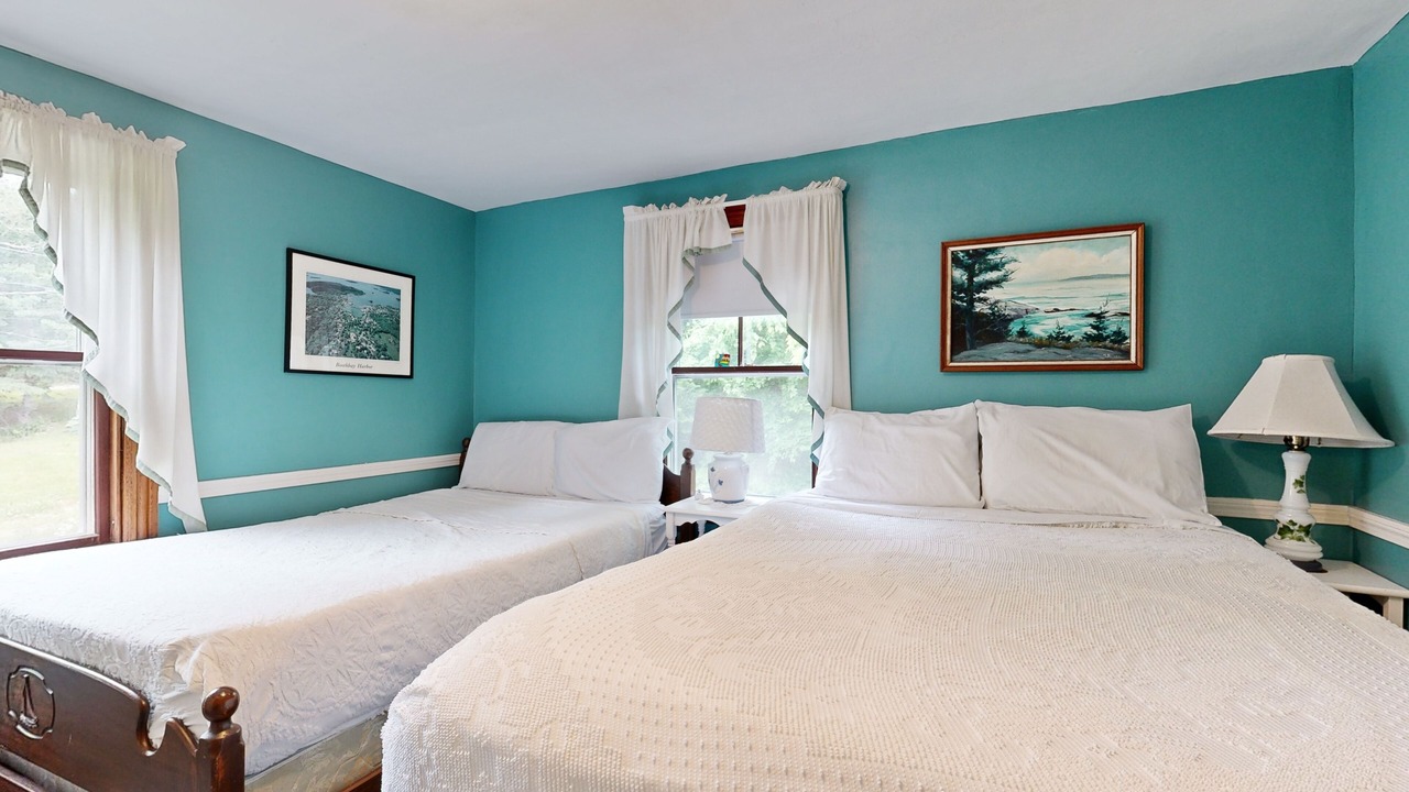 Photo of Bedroom in Bayville