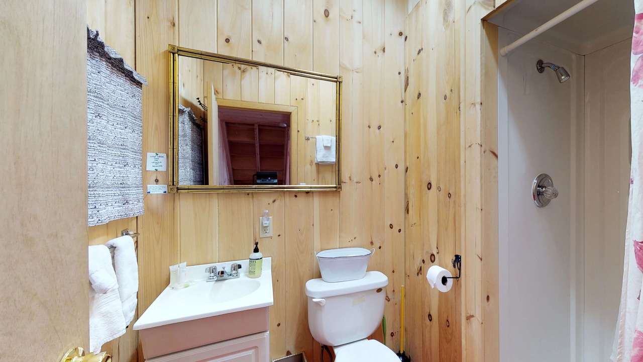 Photo of Bathroom in Northeast Somerset