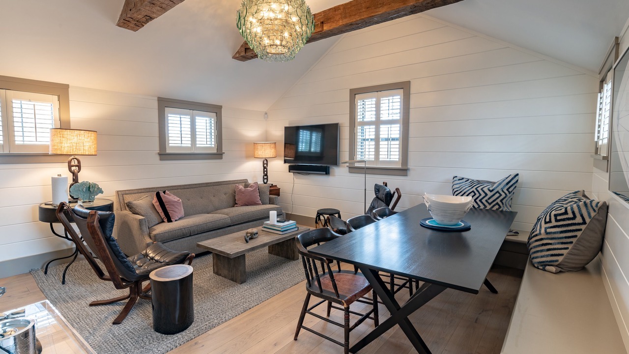 Photo of Livingroom in Nantucket Town