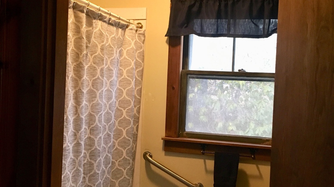 Photo of Bathroom in East Boothbay