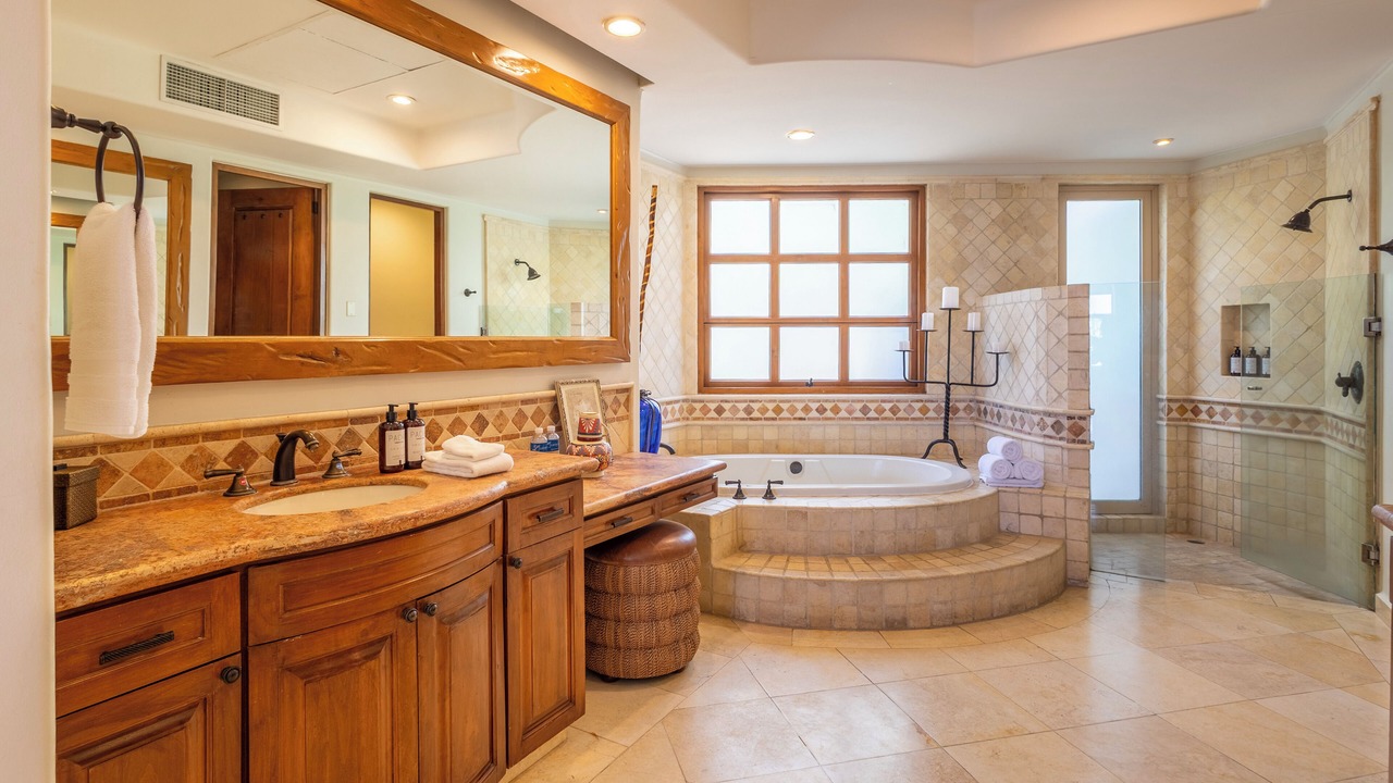 Photo of Bathroom in Cabo Bello