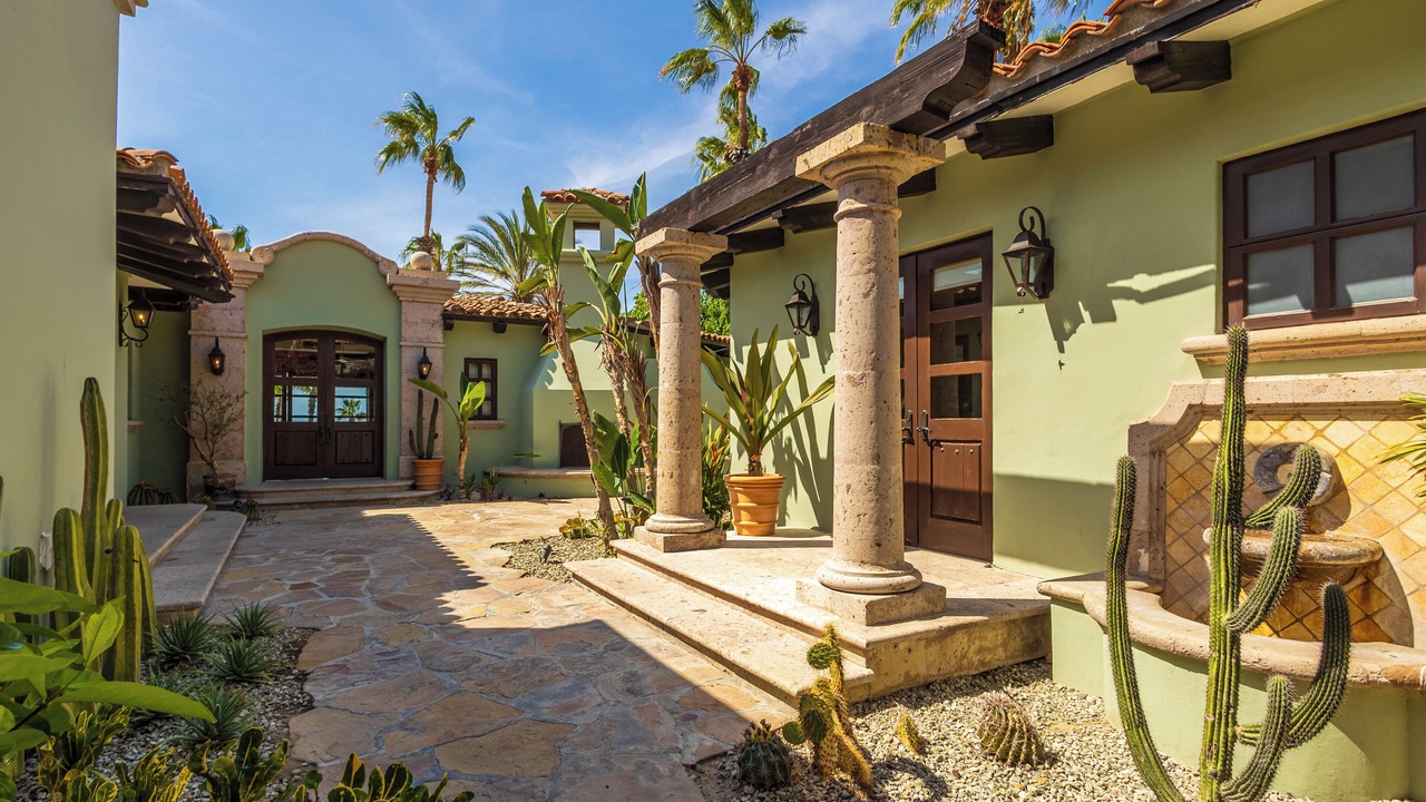 Photo of Patio Balcony in Cabo Bello