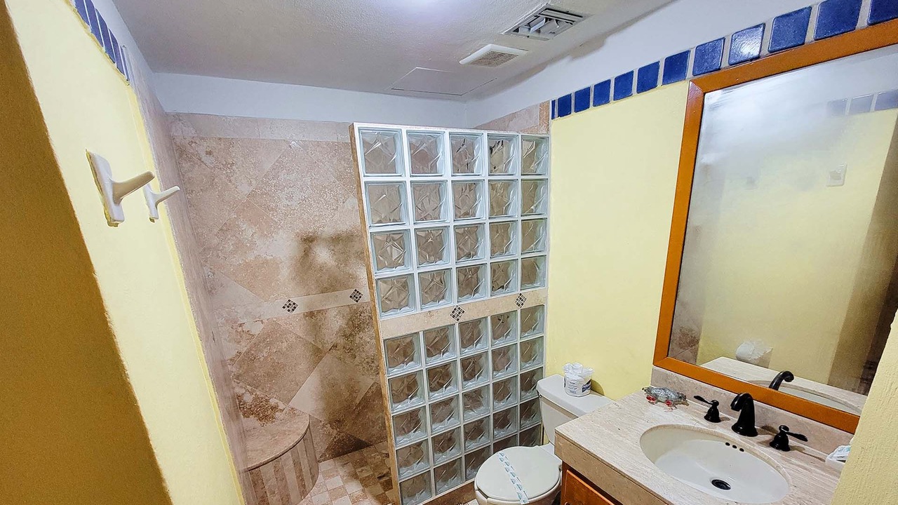 Photo of Bathroom in Brisas del Golfo
