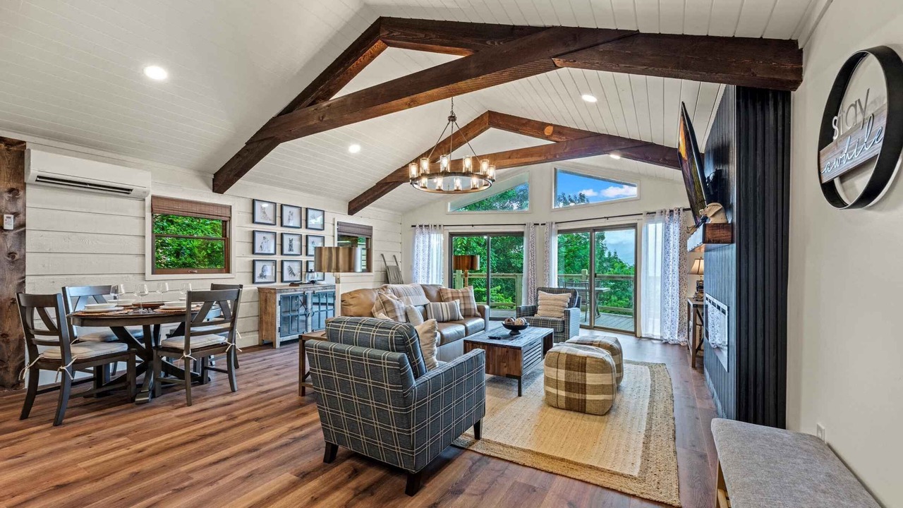 Photo of Livingroom in Chalet Village