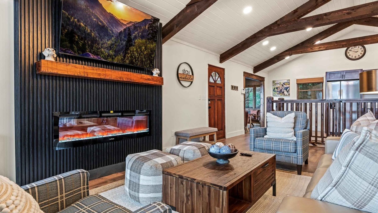 Photo of Livingroom in Chalet Village