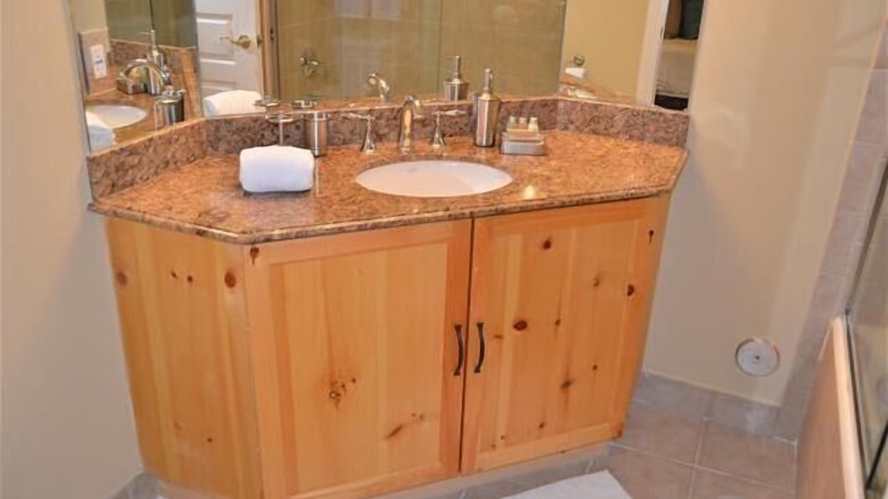 Photo of Bathroom in Cypress Point