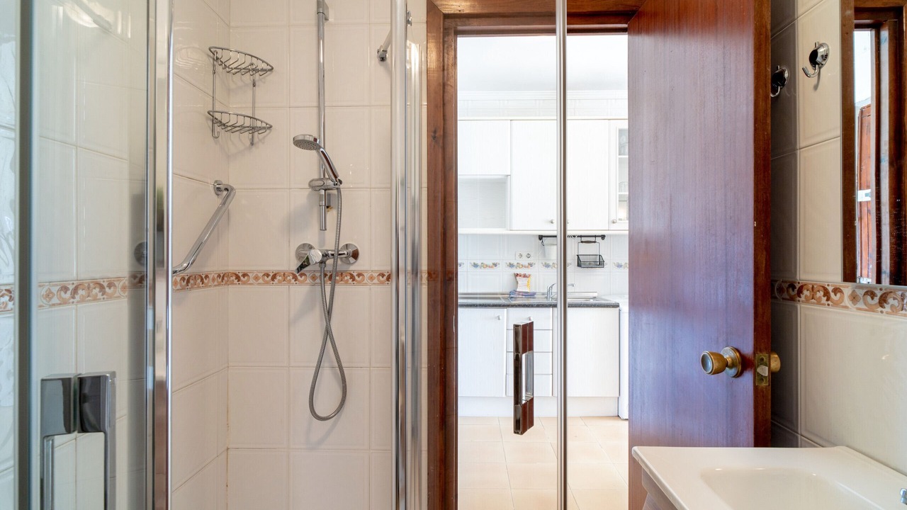 Photo of Bathroom in Nerja City Centre