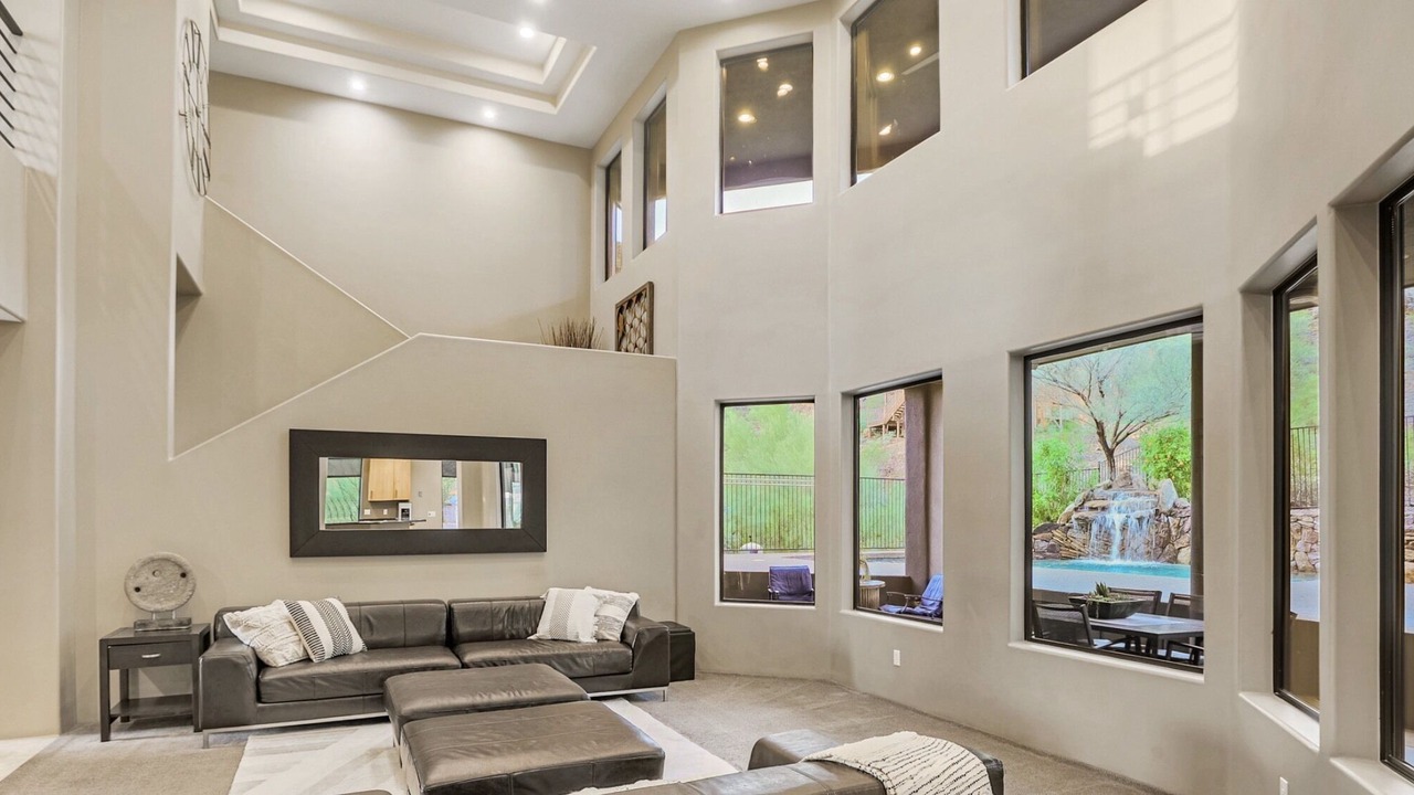 Photo of Livingroom in Ocotillo Hills