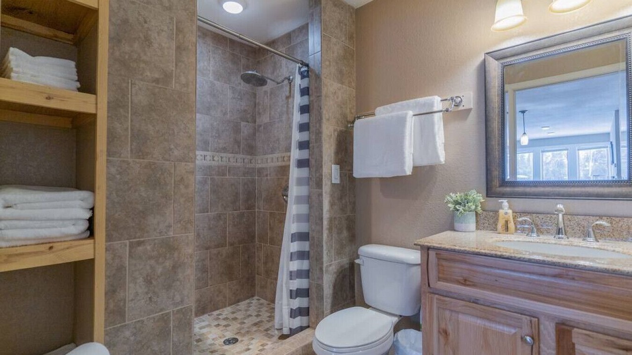 Photo of Bathroom in College