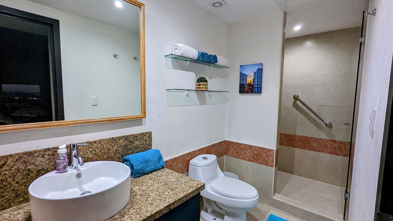 Photo of Bathroom in South Hotel Zone