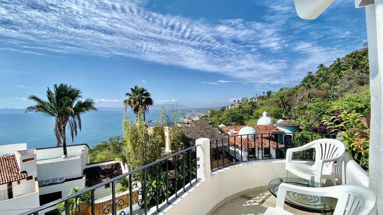 Photo of Patio Balcony in Conchas Chinas