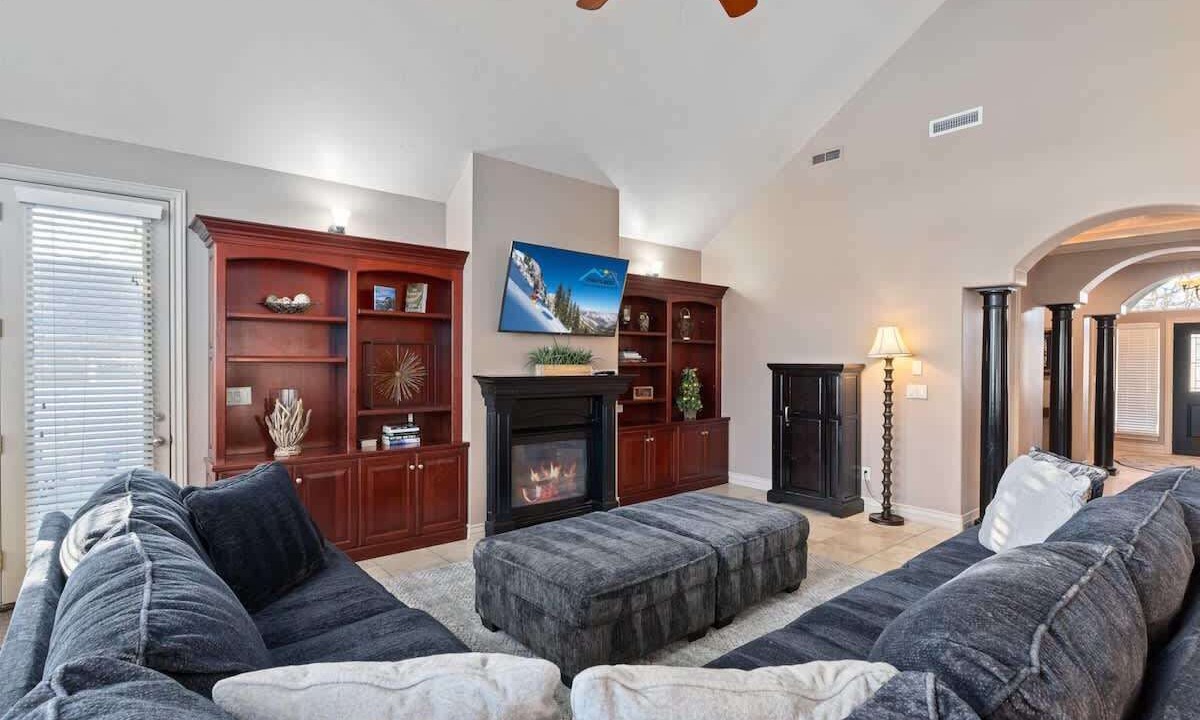 Photo of Bedroom in Millcreek