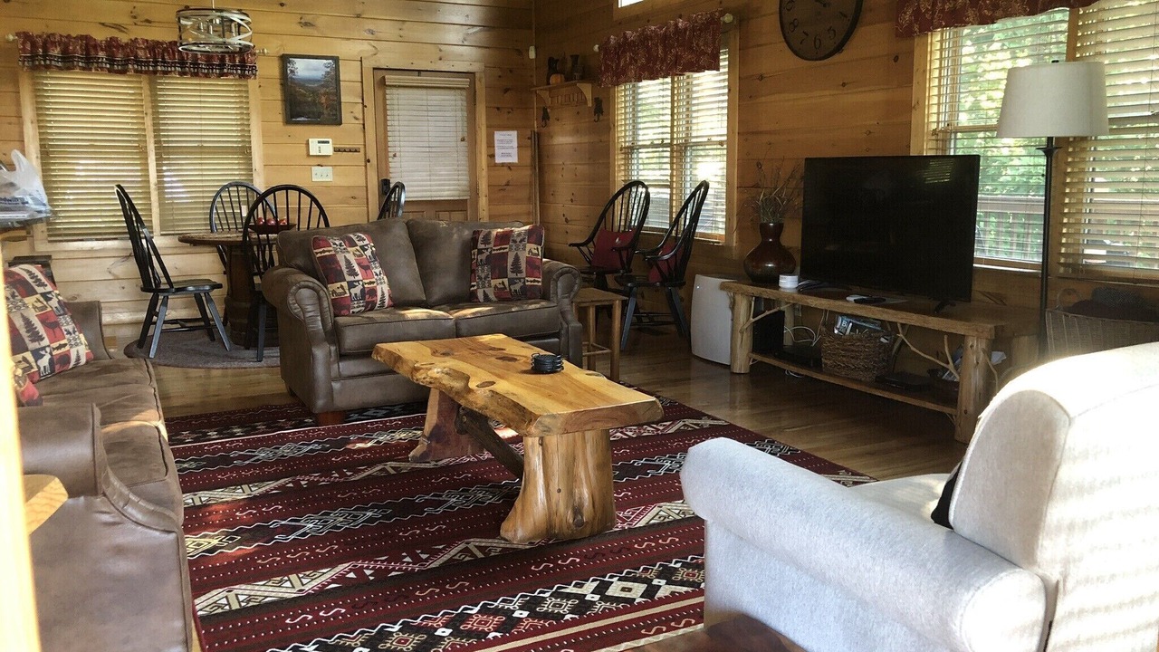 Photo of Bedroom in Foxfire Estates