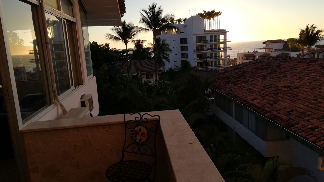 Photo of Patio Balcony in Romantic Zone