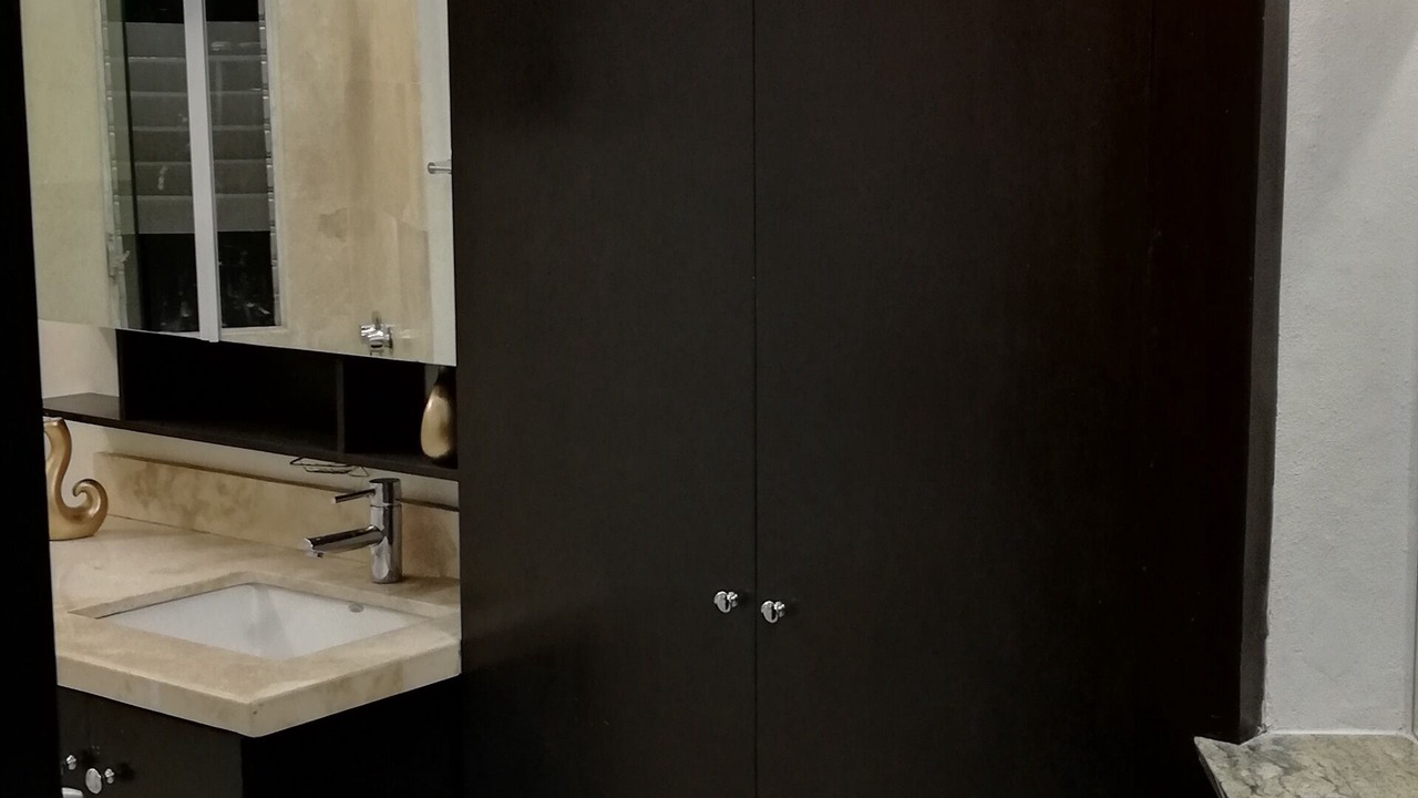 Photo of Bathroom in Romantic Zone
