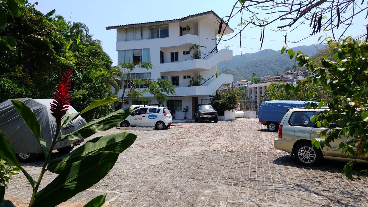 Photo of Outdoor in Romantic Zone