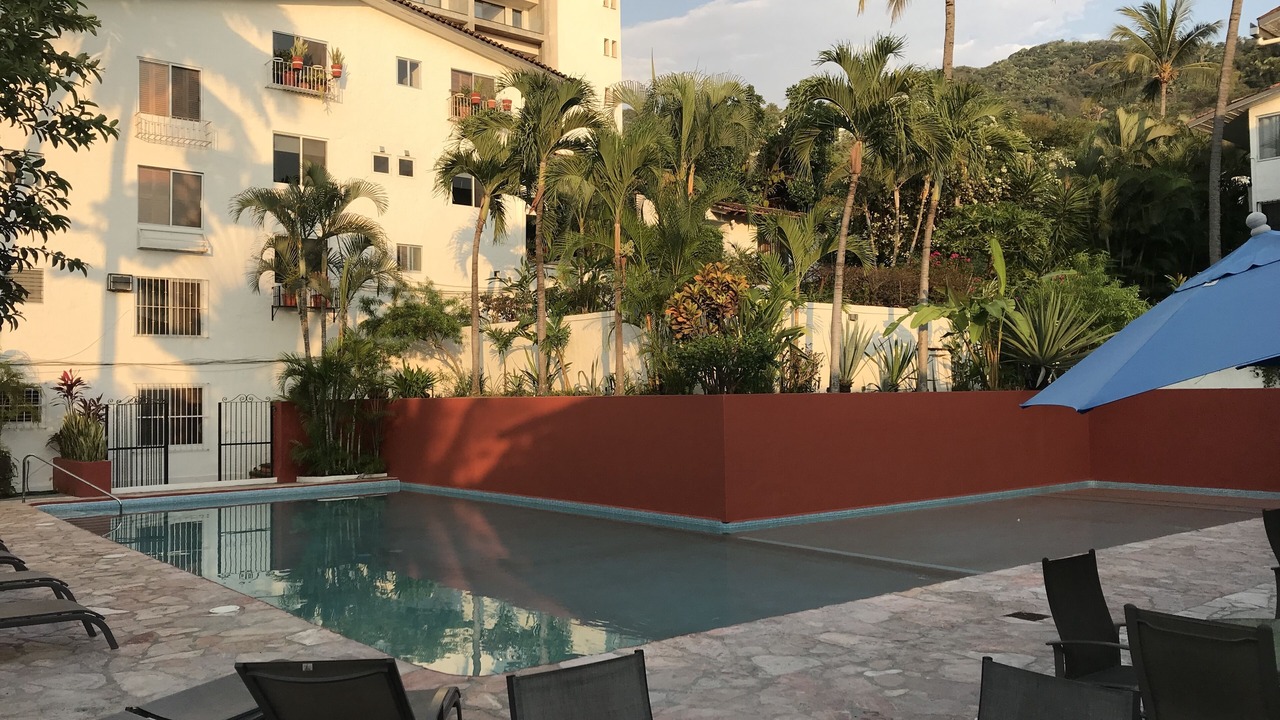 Photo of Outdoor in Romantic Zone