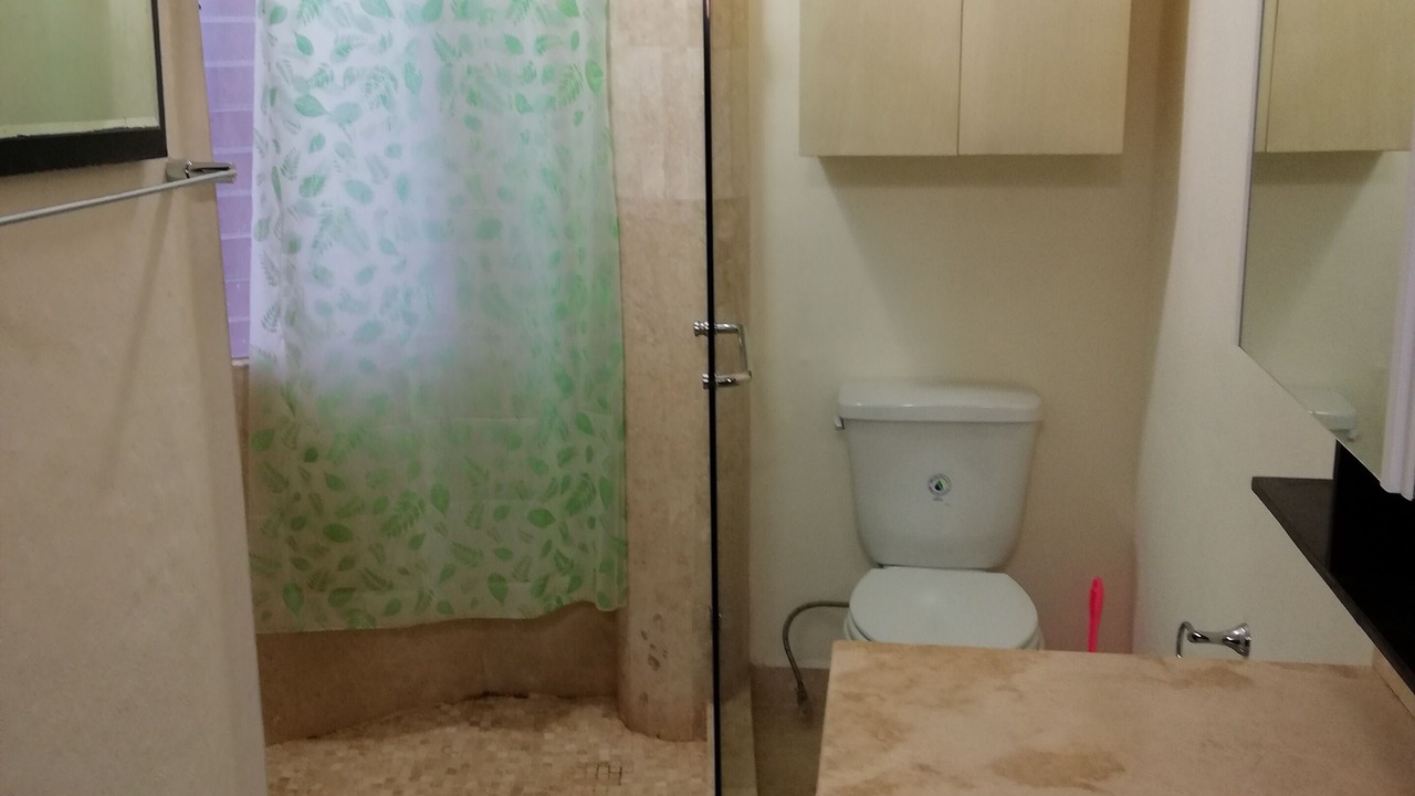 Photo of Bathroom in Romantic Zone