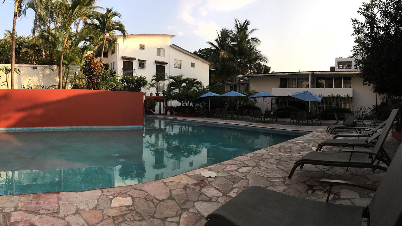 Photo of Outdoor in Romantic Zone