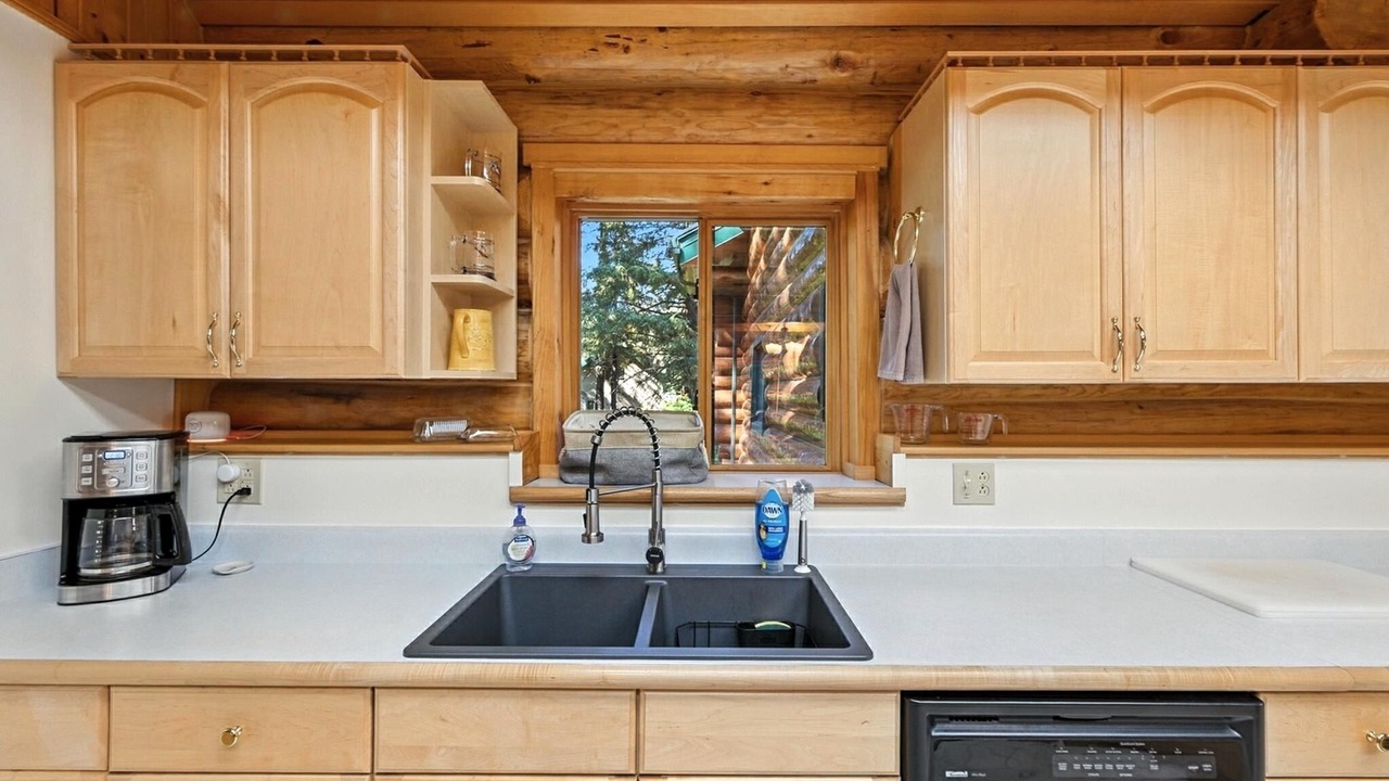 Photo of Kitchen in Seward
