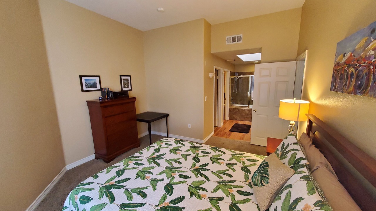 Photo of Bedroom in Airport Area