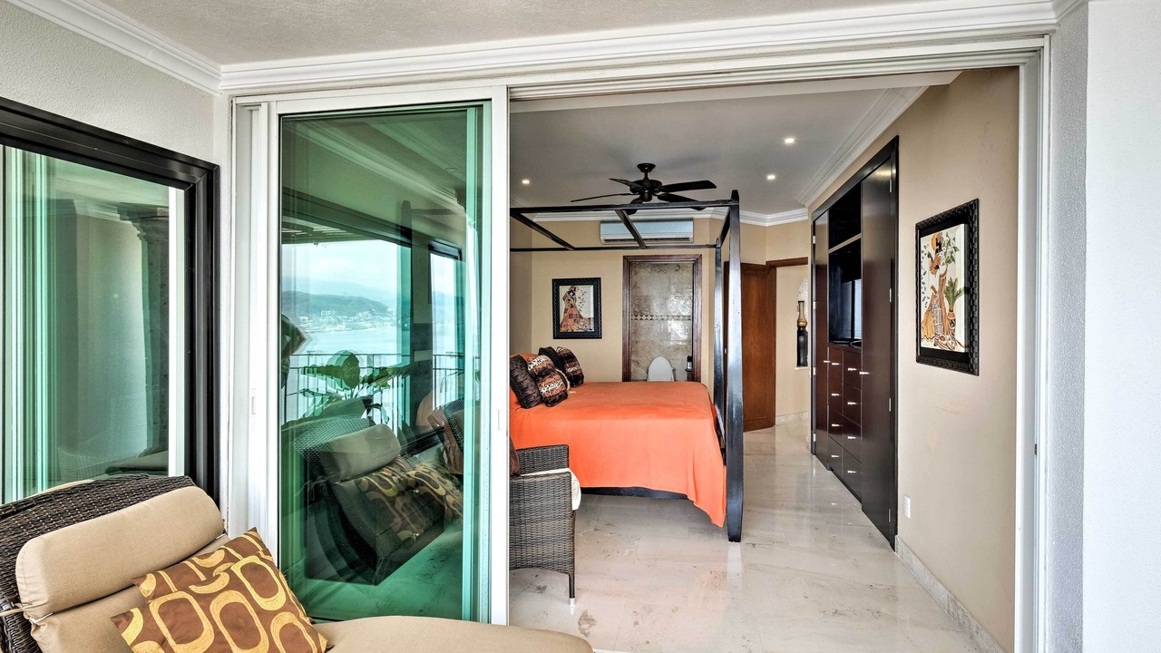 Photo of Bedroom in South Hotel Zone