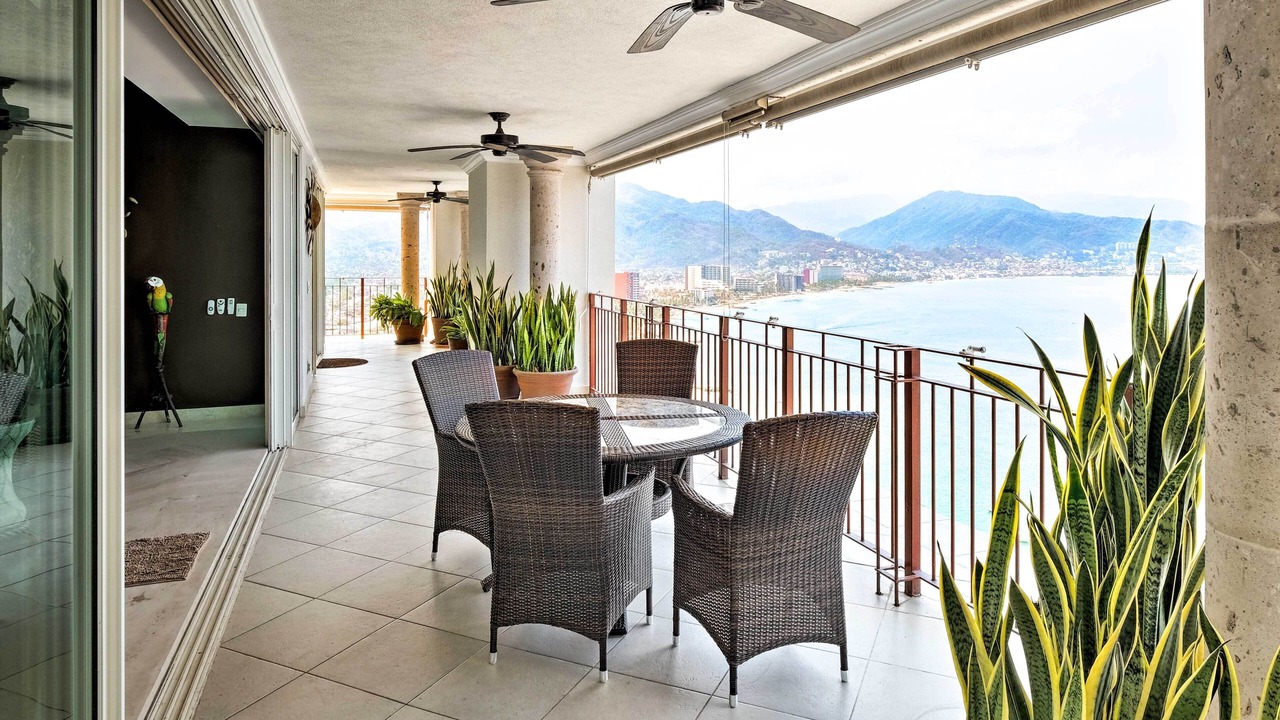 Photo of Patio Balcony in South Hotel Zone
