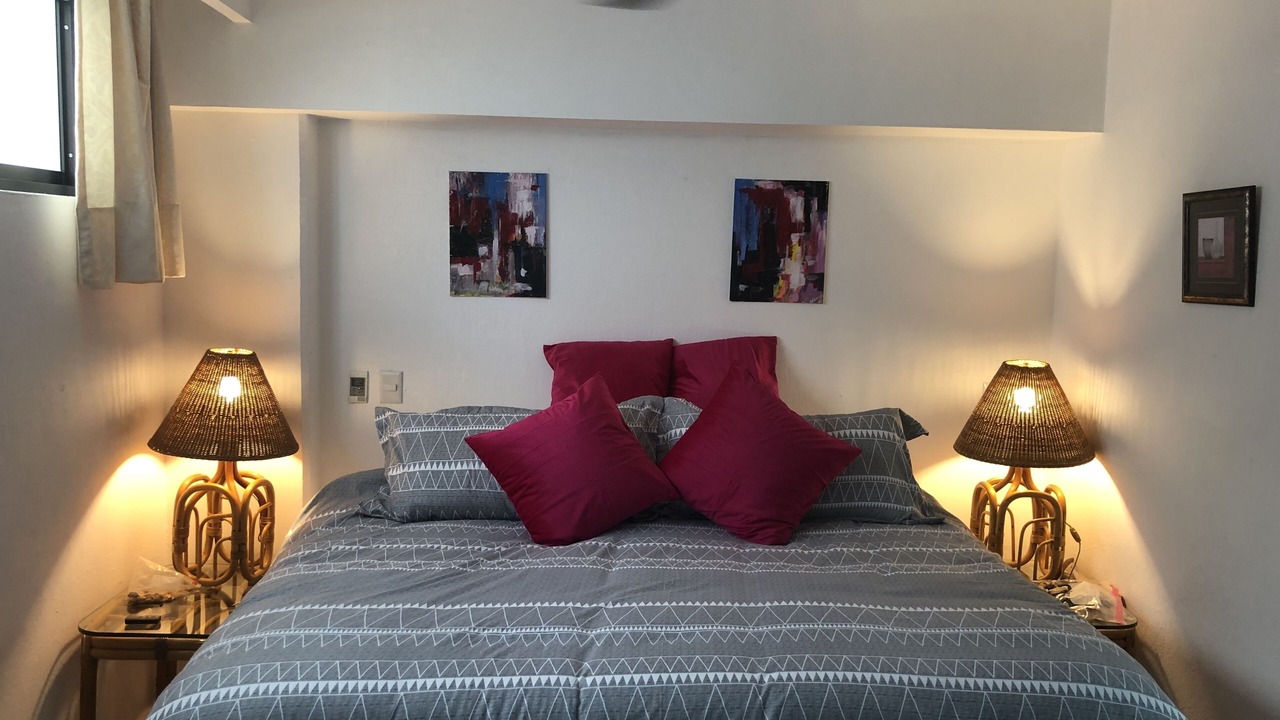 Photo of Bedroom in South Shore Hotel Area