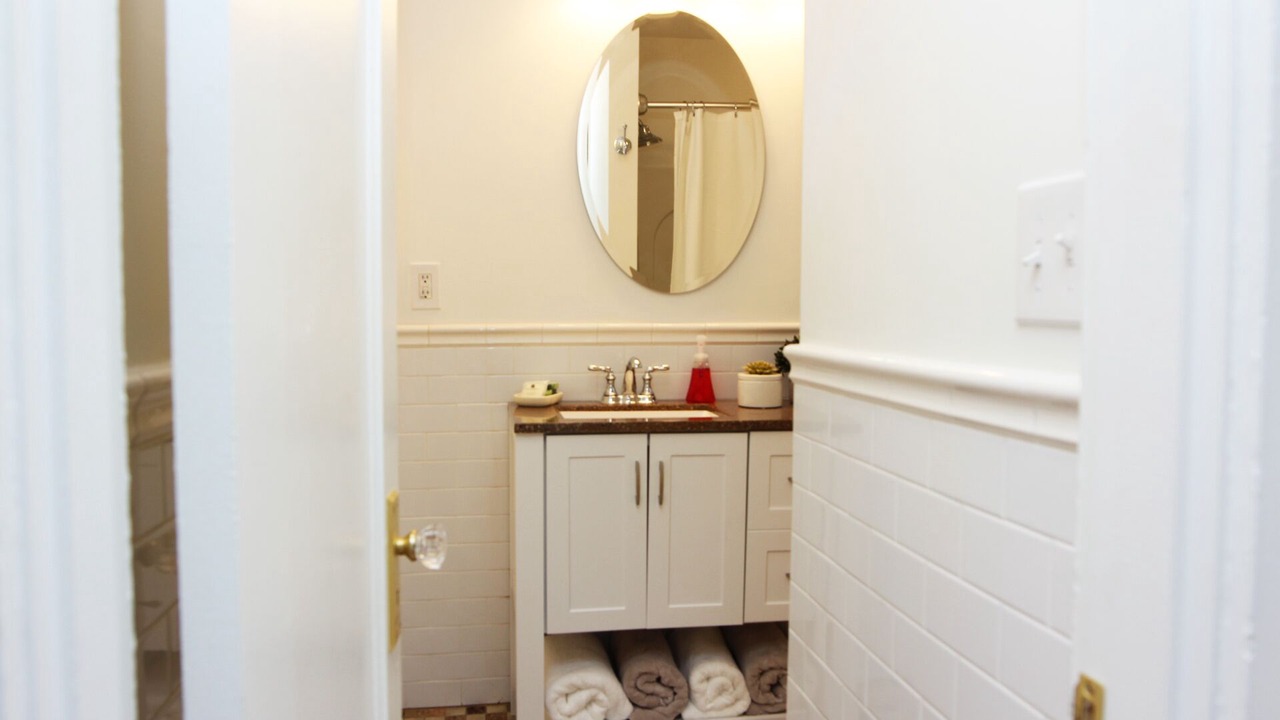 Photo of Bathroom in Cherokee Triangle