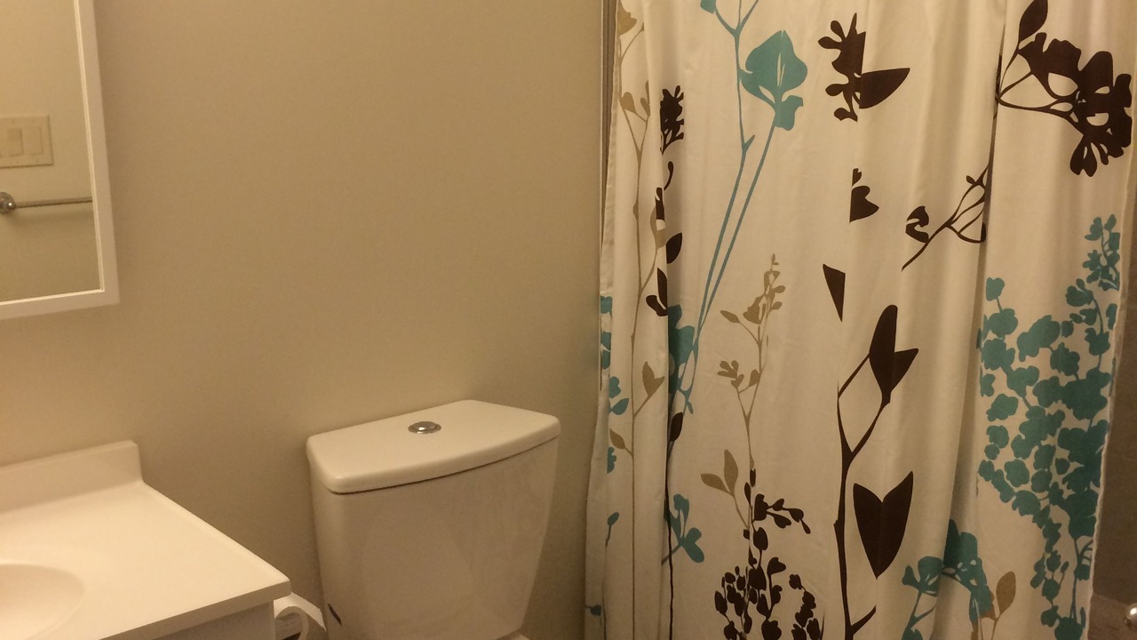Photo of Bathroom in Laurel Heights