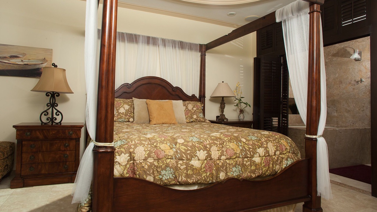 Photo of Bedroom in Sandy Beach