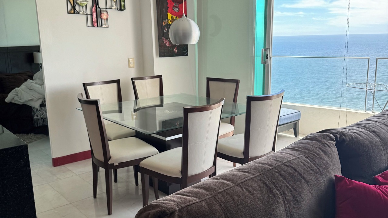 Photo of Livingroom in Marina Mazatlan