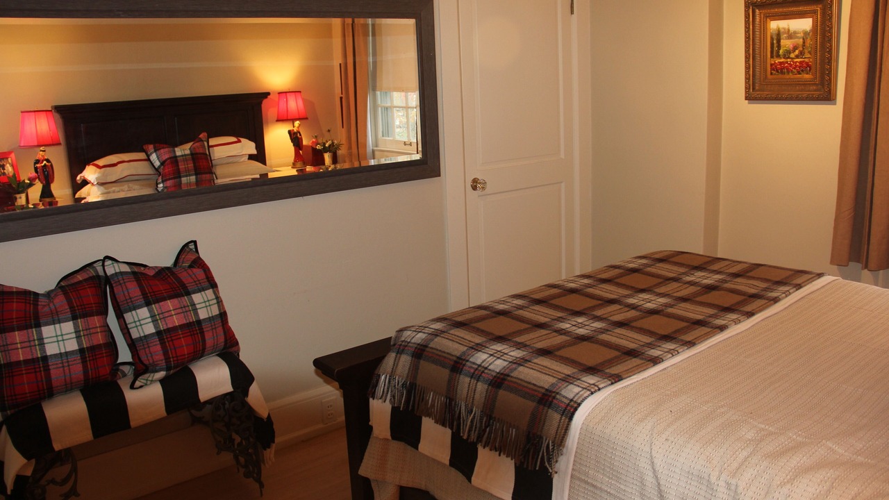 Photo of Bedroom in Burns Park
